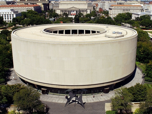 Hirshhorn exterior.